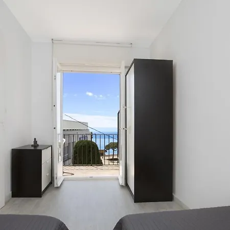 1 Mars 2 - Apartament